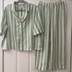 NWT Sincerely Jules Pajama L, XL